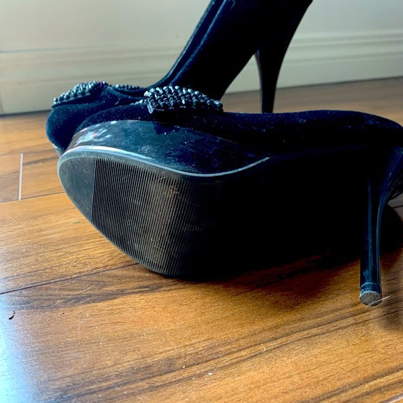 Call it spring stilettos - Picture 4 of 5